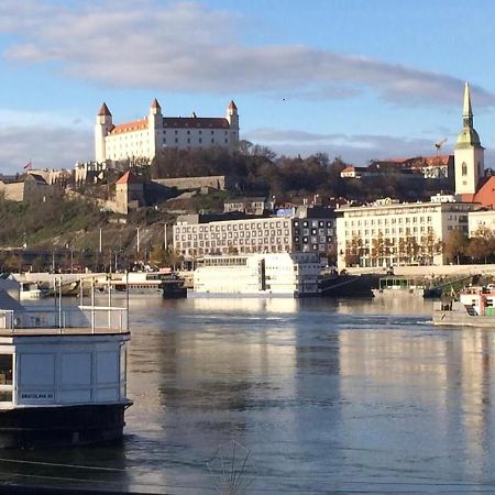 Nice Flat Under The Castle Bratislava Buitenkant foto